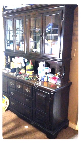 Hutch - Picture 1 of 1